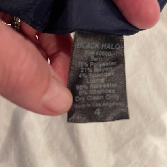 Black Halo blue dress. - Picture 10 of 10